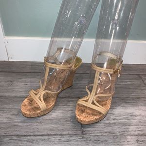 Michael Kors Size 7.5 Nude Wedge Strap Sandal